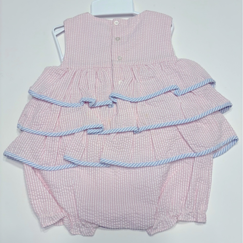 PETIT AMI ROMPER & HAT SIZE 6 MONTHS 
PINK SEERSUCKER FABRIC SNAPS IN CROTCH - Picture 3 of 5